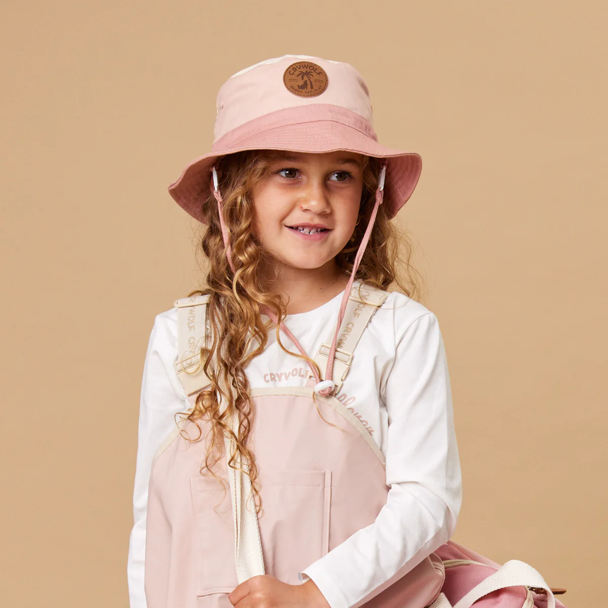 REVERSIBLE BUCKET HAT Blush Colourblock - Image 4