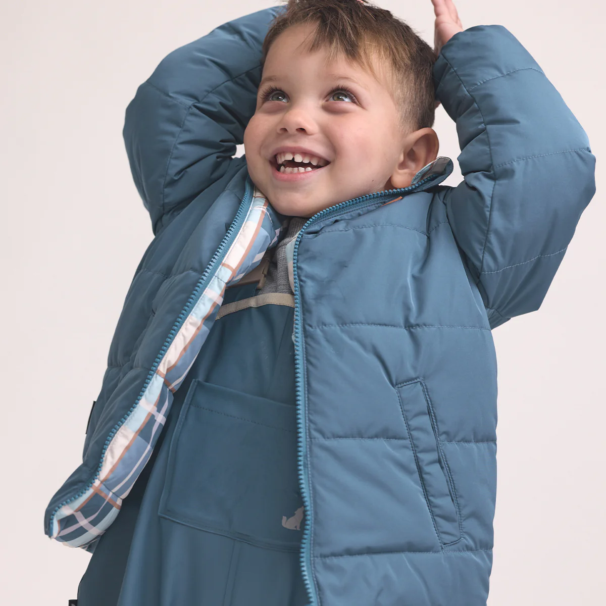 REVERSIBLE ECO-PUFFER Blue Plaid - Image 5