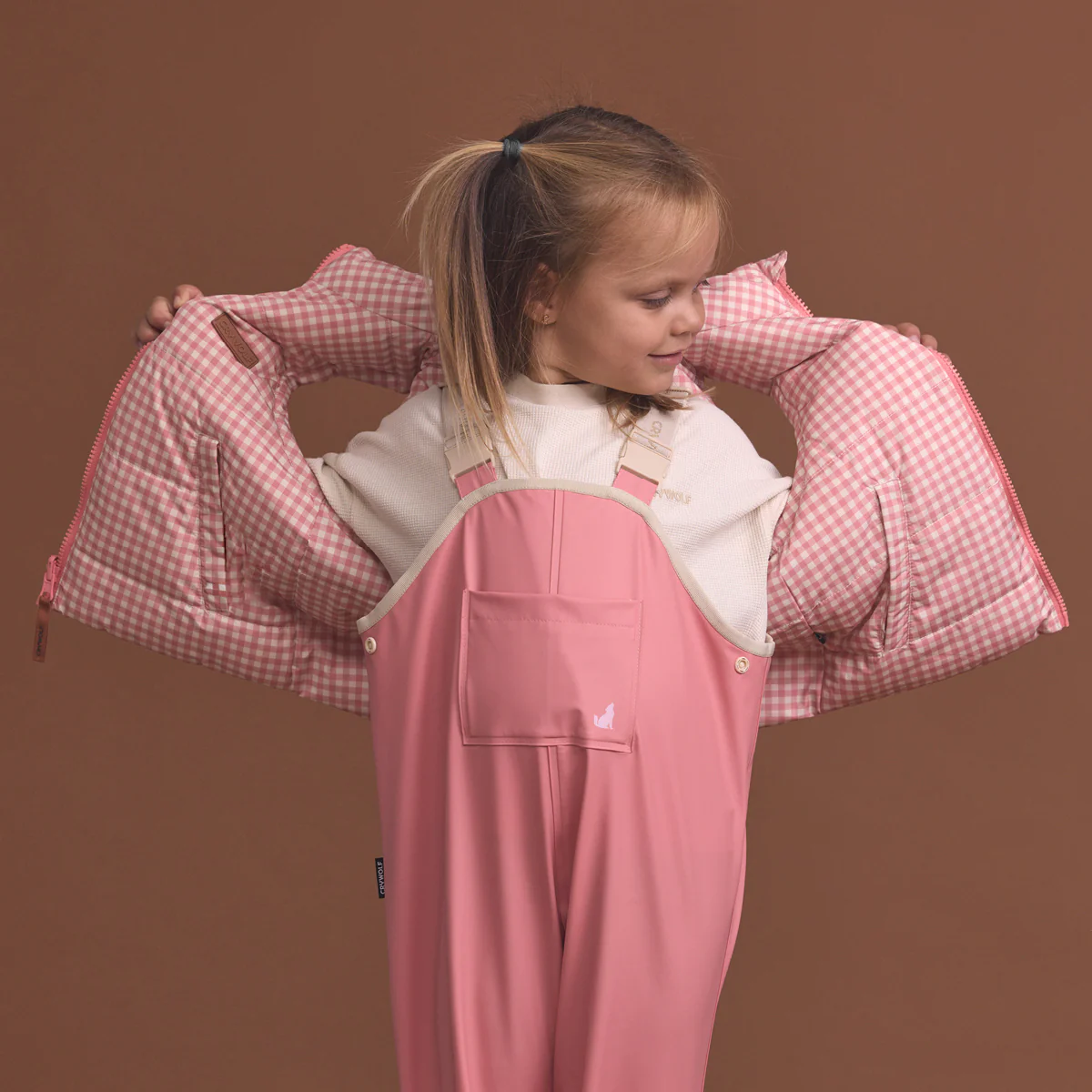 REVERSIBLE ECO-VEST Rose Gingham - Image 5
