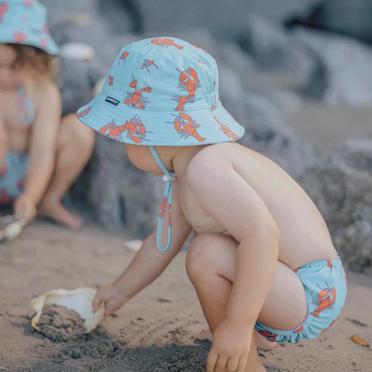 SWIM BUCKET HAT Little Lobsters - Image 4